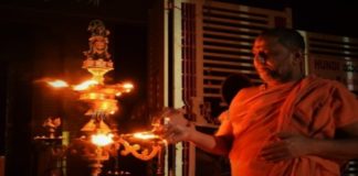 ಶ್ರೀ ರಾಯರ ಸನ್ನಿಧಿಯಲ್ಲಿ ಪ್ರತಿದಿನವೂ ದೀಪೋತ್ಸವ