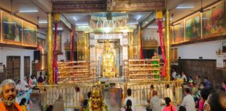 ಉತ್ತರಾಯಣ ಪರ್ವಕಾಲ: ಶ್ರೀರಾಘವೇಂದ್ರ ಸ್ವಾಮಿಗಳವರ ಬೃಂದಾವನಕ್ಕೆ ಅಭಿಷೇಕ, ಹೂವಿನ ಅಲಂಕಾರ