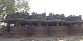 ತಿಳುವಳ್ಳಿಯ ಶಾಂತೇಶ್ವರ ದೇಗುಲದಲ್ಲಿ ಶಿಲ್ಪ ವೈಭವದ ಸೊಬಗು