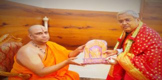 ಮಂತ್ರಾಲಯ ಶ್ರೀಗಳ ಆಶೀರ್ವಾದ ಪಡೆದ ಡಿಸಿಎಂ