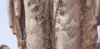 ಶ್ರೀ ಮಂಜುನಾಥನ ಕ್ಷೇತ್ರದಲ್ಲಿ ಬಾಹುಬಲಿ ಸ್ವಾಮಿಗೆ ಪಾದಾಭಿಷೇಕ