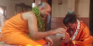 ಸುಬ್ರಹ್ಮಣ್ಯ ಶ್ರೀಗಳನ್ನು ಭೇಟಿ ಮಾಡಿ ಫಲಮಂತ್ರಾಕ್ಷತೆ ಪಡೆದ ಸಚಿವ ಅಂಗಾರ