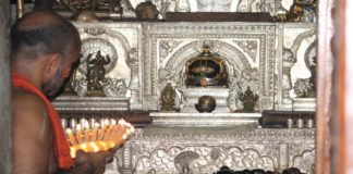 ಸೌರಮಾನ ಯುಗಾದಿ ಪ್ರಯುಕ್ತ ಪಟ್ಟದ ನರಸಿಂಹ ದೇವರಿಗೆ ಮಹಾಭಿಷೇಕ