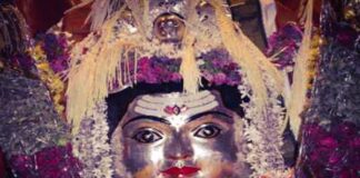 ಶಿವಲಿಂಗದ ರೂಪದಲ್ಲಿ ಪೂಜಿಸಲ್ಪಡುವ ಶ್ರೀ ರಾಮೇಶ್ವರ ದೇವರು