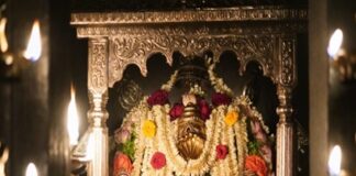 ಕಟೀಲು ಶ್ರೀ ದುರ್ಗಾಪರಮೇಶ್ವರಿ ಅಮ್ಮನವರ ಇಂದಿನ ಅಲಂಕಾರ