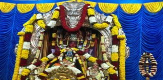 ಶ್ರೀ ಚೌಡೇಶ್ವರಿ ದೇವಿಗೆ ವಾರಾಹಿ ಅಲಂಕಾರ