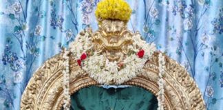 ಮಹಾಲಕ್ಷ್ಮಿ ಅಮ್ಮನವರಿಗೆ ಶಾರದೆಯ ಅಲಂಕಾರ