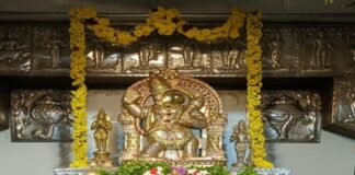 ರಾಯರ ಮಠದಲ್ಲಿ ದೀಪಾರಾಧನೆ, ಅನ್ನಸಂತರ್ಪಣೆ