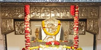 ರಾಯರ ಮಠಕ್ಕೆ ಬೆಳ್ಳಿಯ ಸೀತಾ ರಾಮ ಲಕ್ಷ್ಮಣ ಹನುಮಂತ ದೇವರ ವಿಗ್ರಹ ಸಮರ್ಪಣೆ
