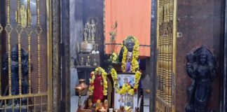 ಶ್ರೀಕೃಷ್ಣ ಮತ್ತು ಗುರುರಾಯರ ಸನ್ನಿಧಿಯಲ್ಲಿ ಕಾರ್ತಿಕ ದೀಪೋತ್ಸವ (ಚಿತ್ರ ಗ್ಯಾಲರಿ)