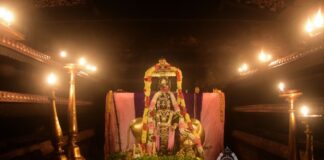 ಉಡುಪಿ ಶ್ರೀ ಕೃಷ್ಣ ಮಠದಲ್ಲಿ, ತೆಪ್ಪೋತ್ಸವದೊಂದಿಗೆ 2 ನೇ ದಿನದ ಲಕ್ಷದೀಪೋತ್ಸವ (ಚಿತ್ರ ಗ್ಯಾಲರಿ)