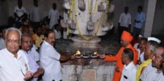 ಶ್ರೀ ಪಂಚಲಿಂಗೇಶ್ವರ ದೇವಾಲಯದಲ್ಲಿ ಕಾರ್ತಿಕೋತ್ಸವ