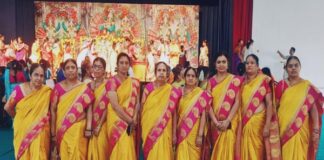 ಲಗ್ಗೆರೆಯ ಸಂಕೀರ್ತನ ಭಜನಾ ತಂಡದವರಿಂದ ಭಜನೆ