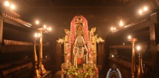 ಉಡುಪಿ ಶ್ರೀ ಕೃಷ್ಣ ಮಠದಲ್ಲಿ ಕಡೆಗೋಲು ಶ್ರೀಕೃಷ್ಣ ದೇವರಿಗೆ ಜನವರಿ 12 ರಂದು ಮಾಡಲಾಗಿರುವ ಅಲಂಕಾರ (ಚಿತ್ರಗಳು)