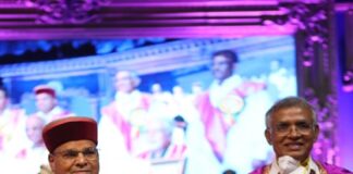 ಶ್ರೀ ಮಧುಪಂಡಿತ ದಾಸ ಅವರಿಗೆ ಗೌರವ ಡಾಕ್ಟರೇಟ್